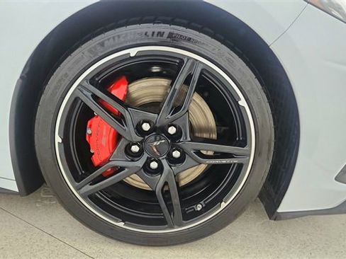 Used 2022 Chevrolet Corvette Stingray Premium Conv w/ Z51 Performance Package image 55