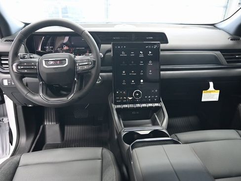New 2026 GMC Terrain AT4 w/ Convenience Package III image 12