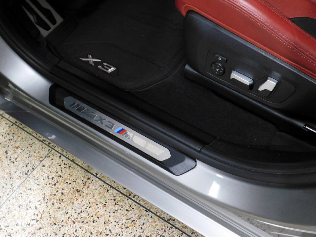 Used 2021 BMW X3 M AWD/4WD image 29