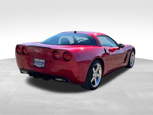 Used 2005 Chevrolet Corvette Coupe w/ Preferred Equipment Group image 3