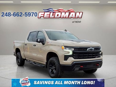 Used 2022 Chevrolet Silverado 1500 LT Trail Boss w/ LT Trail Boss Premium Package AWD/4WD image 8