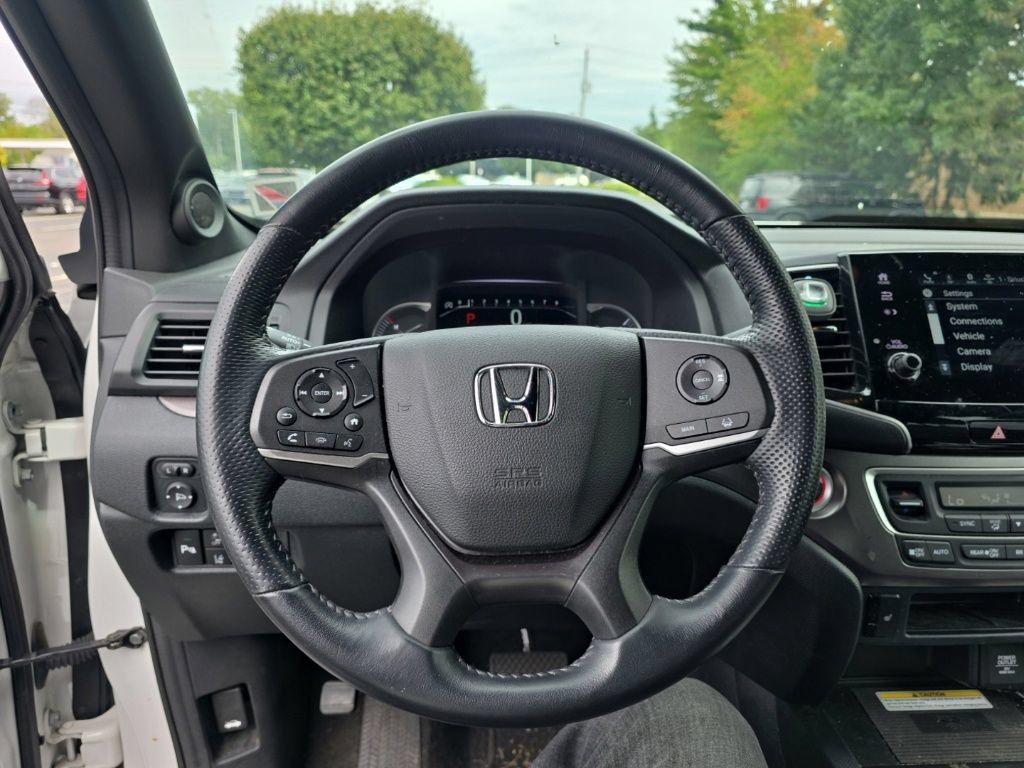 Certified 2023 Honda Passport EX-L image 13