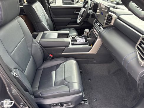 New 2026 Toyota Tundra Platinum image 17