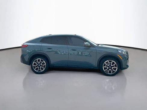Used 2025 BMW X2 xDrive28i w/ Technology Package AWD/4WD image 8