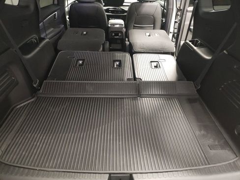 New 2026 Buick Enclave Preferred w/ Power Package image 17