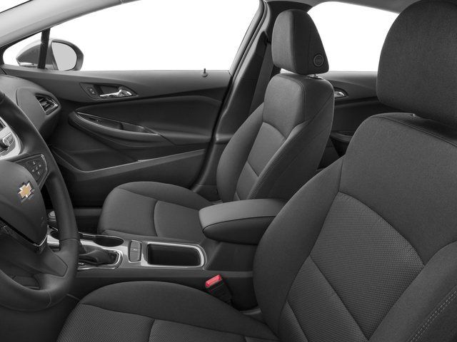 Used 2017 Chevrolet Cruze LT w/ Convenience Package FWD image 11
