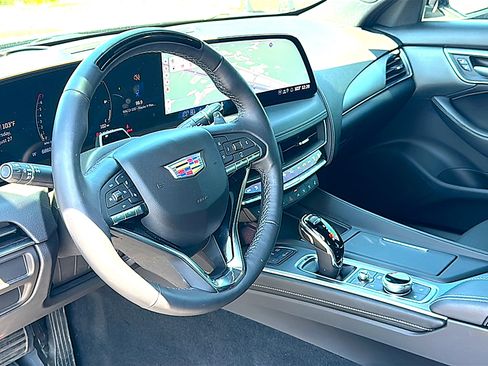 Used 2025 Cadillac CT5 Premium Luxury w/ LPO, ONYX Package AWD/4WD image 12