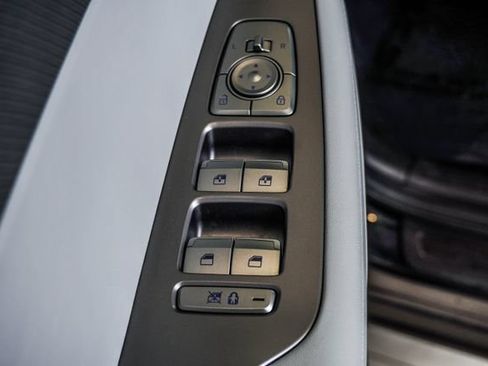 Used 2025 Hyundai Palisade SEL FWD image 39