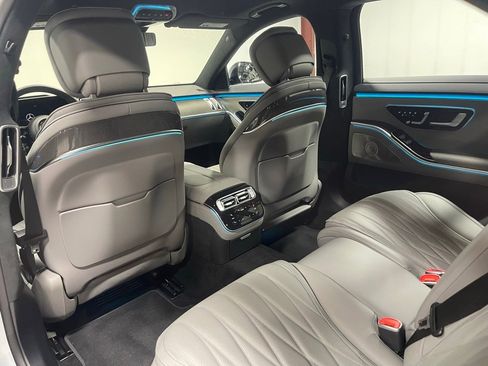 Used 2024 Mercedes-Benz S 63 AMG S image 26
