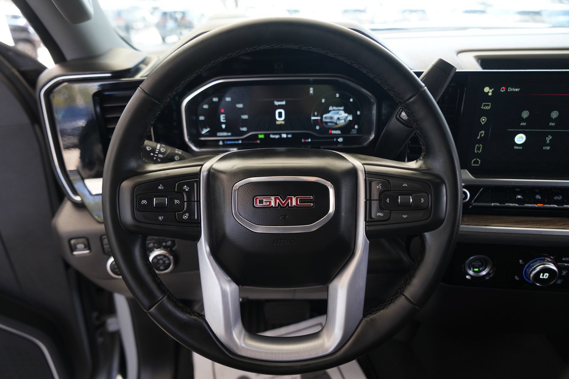 Used 2024 GMC Sierra 1500 Elevation AWD/4WD image 13