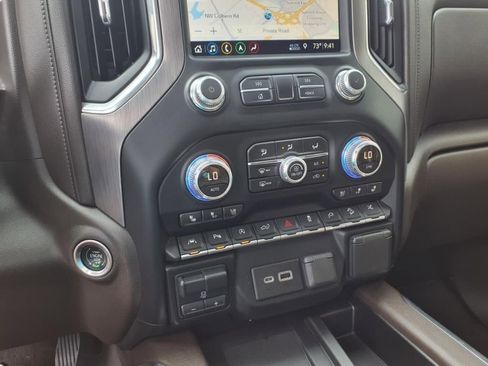 Used 2019 GMC Sierra 1500 Denali w/ Denali Ultimate Package image 13