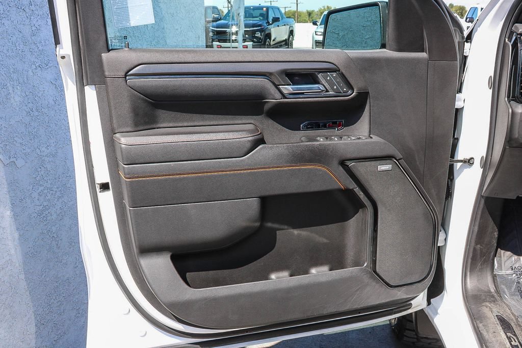 Used 2025 GMC Sierra 1500 AT4 AWD/4WD image 25
