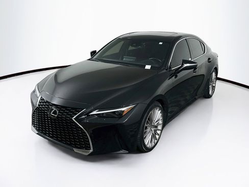 Used 2023 Lexus IS 300 w/ Premium Package RWD image 3