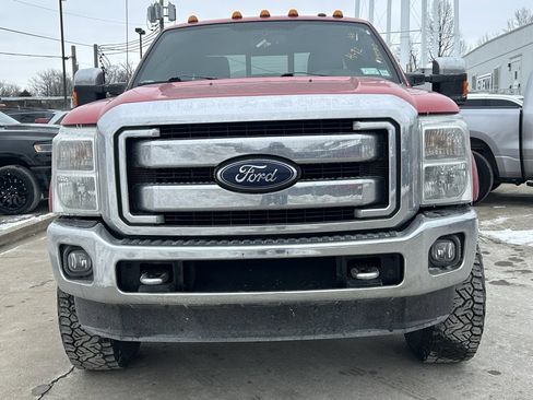 Used 2015 Ford F350 Lariat image 3