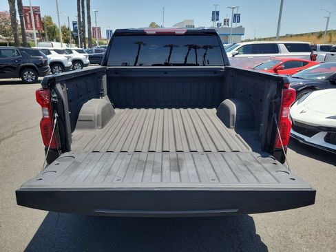 Used 2022 Chevrolet Silverado 1500 LT RWD image 21