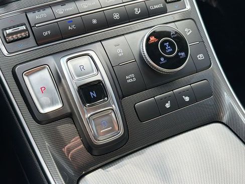 Used 2023 Hyundai Santa Fe SEL image 23