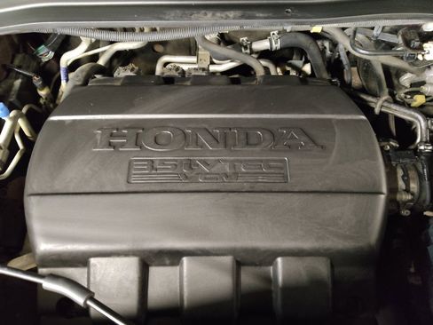 Used 2015 Honda Pilot Touring image 30