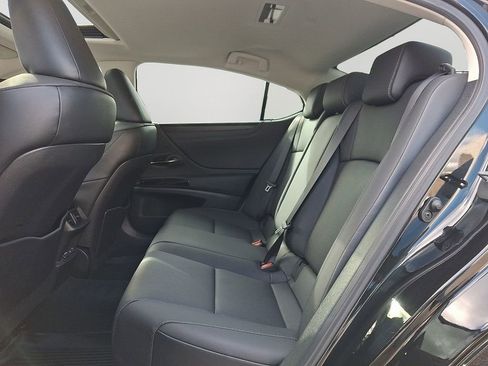 Certified 2024 Lexus ES 350 w/ Premium Package image 8