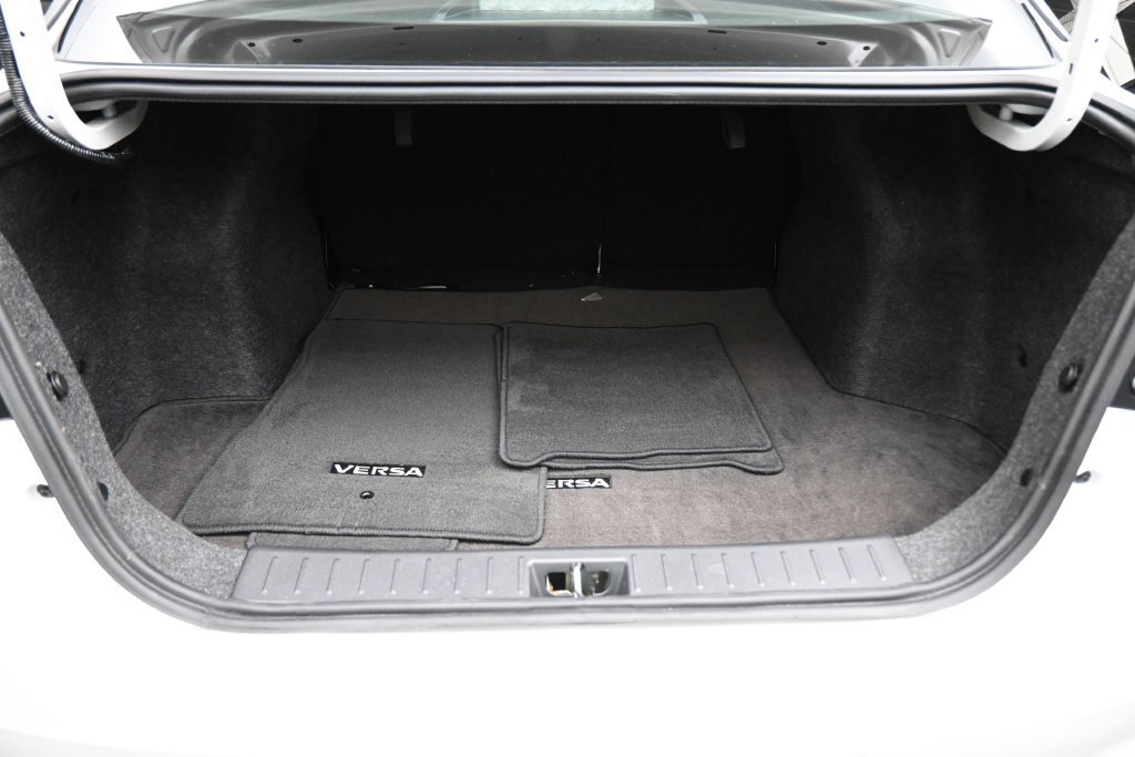 Used 2024 Nissan Versa SV w/ Trunk Package FWD image 17