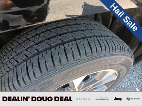 New 2024 Jeep Grand Cherokee Overland image 28