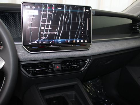 New 2026 Volkswagen Tiguan S image 19