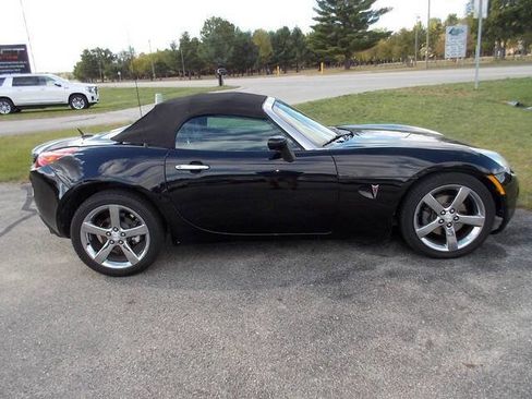 Used 2007 Pontiac Solstice GXP w/ Premium Package image 4