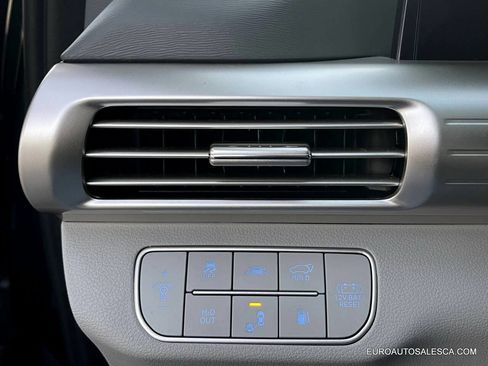 Used 2022 Hyundai Nexo Limited image 37