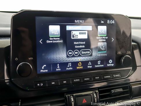 Used 2023 Nissan Pathfinder SL w/ Black Appearance Package AWD/4WD image 21
