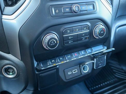 Used 2023 Chevrolet Silverado 1500 Custom image 14