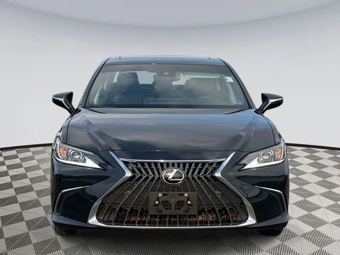Used 2024 Lexus ES 250 w/ Premium Package image 6