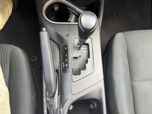 Used 2016 Toyota RAV4 LE AWD/4WD image 32