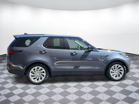 Certified 2025 Land Rover Discovery S AWD/4WD image 8