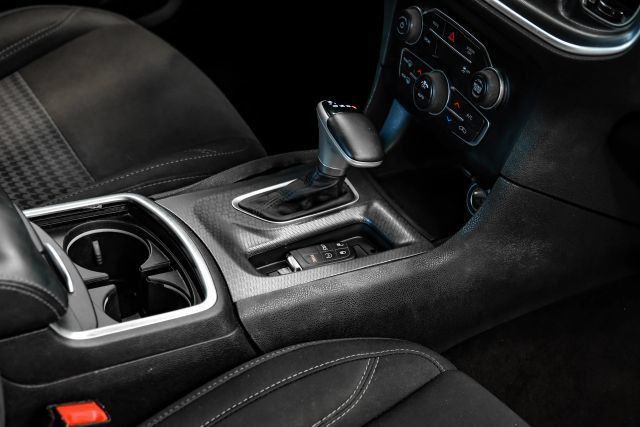 Used 2017 Dodge Charger R/T RWD image 27