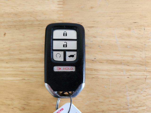 Used 2018 Honda Pilot Touring image 9