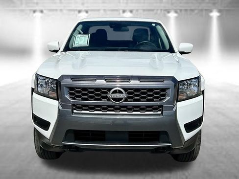 Certified 2025 Nissan Frontier SV AWD/4WD image 2