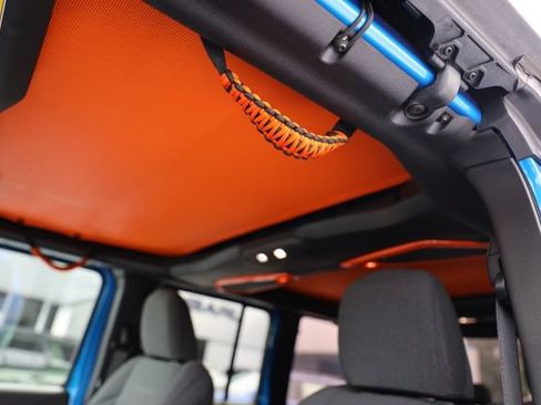 Used 2024 Jeep Wrangler Unlimited Sahara w/ Safety Group AWD/4WD image 39