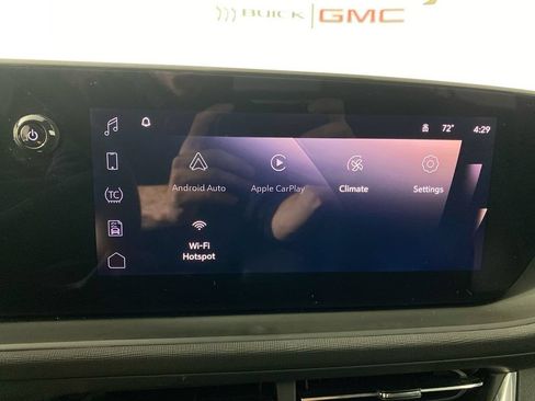 Certified 2024 Buick Envista Sport Touring w/ Convenience I Package FWD image 16