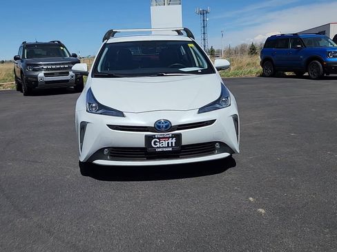 Used 2021 Toyota Prius XLE AWD/4WD image 4