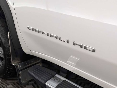 Used 2024 GMC Sierra 3500 Denali w/ Denali Reserve Package image 13