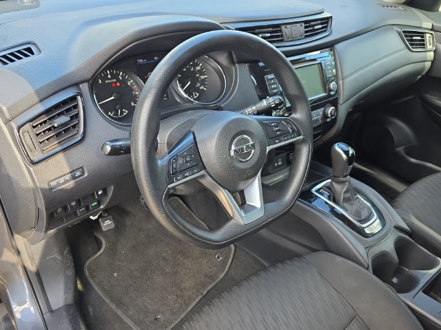 Used 2020 Nissan Rogue S FWD image 14