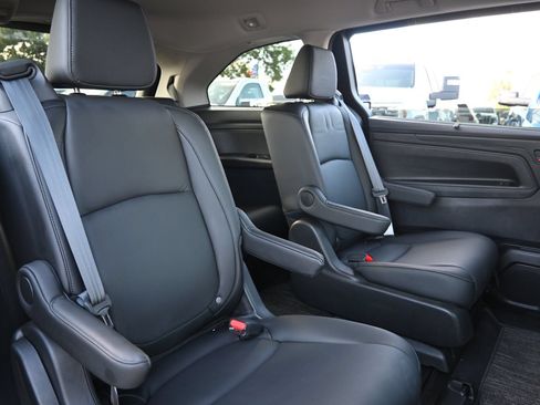 Used 2026 Honda Odyssey EX-L image 25