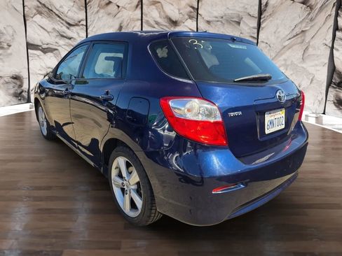 Used 2010 Toyota Matrix S image 7