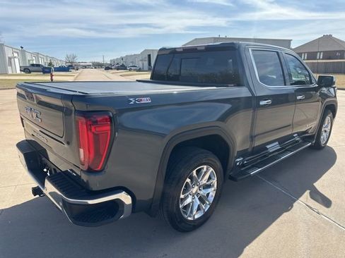 Used 2021 GMC Sierra 1500 SLT w/ SLT Convenience Package AWD/4WD image 5