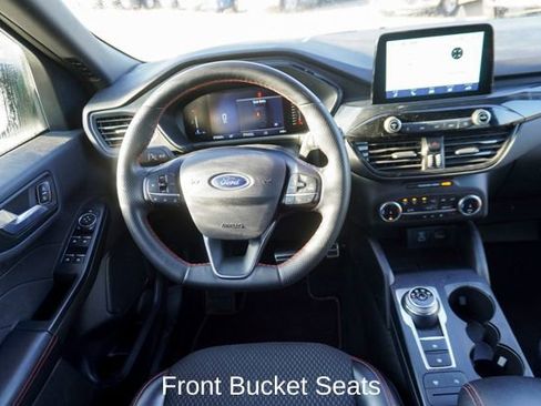 Used 2023 Ford Escape ST-Line image 9