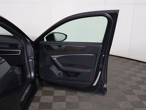 Used 2023 Audi A6 Premium Plus w/ Premium Plus Package image 24