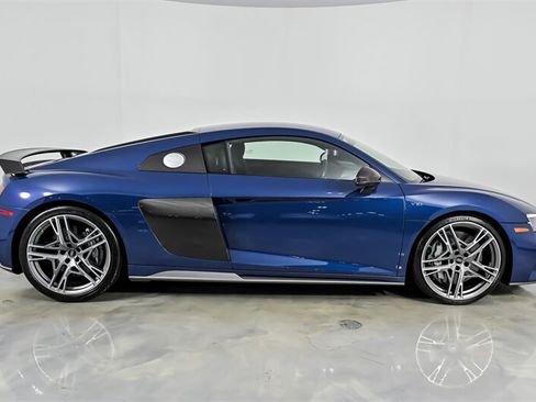 Used 2022 Audi R8 V10 performance AWD/4WD image 13
