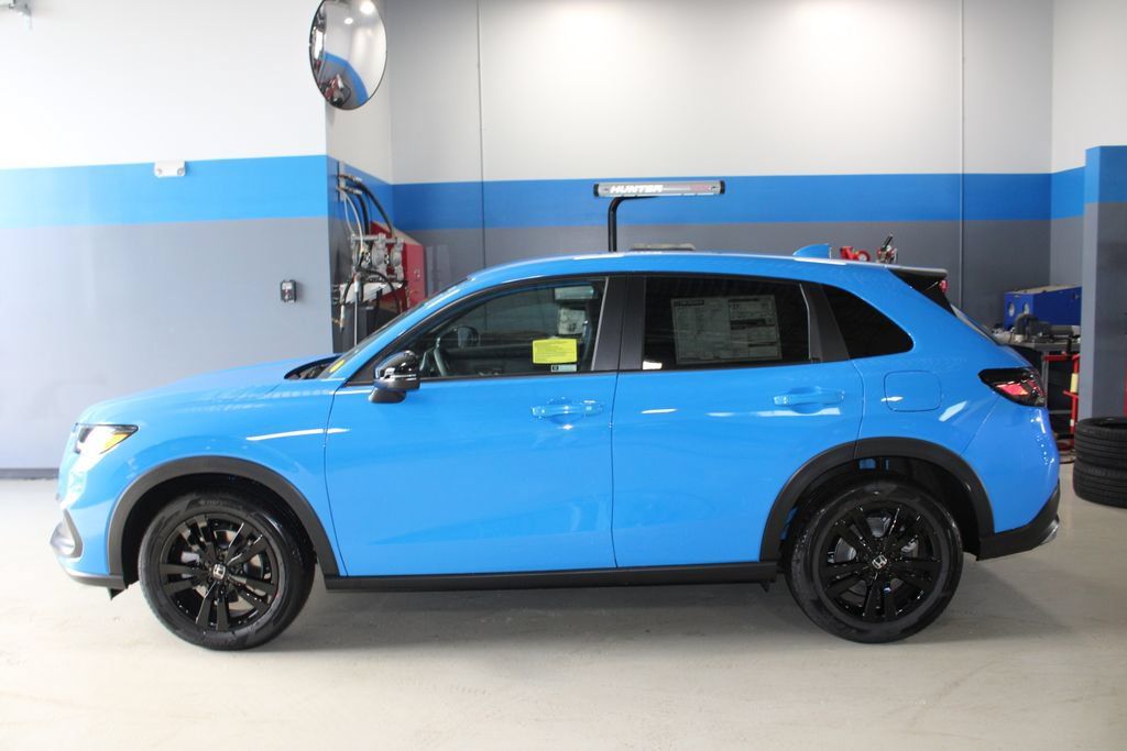 New 2027 Honda HR-V Sport image 7