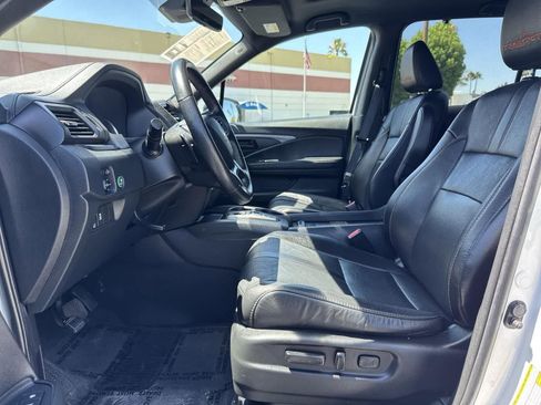 Used 2022 Honda Pilot TrailSport image 24