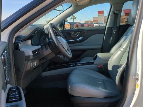 Used 2022 Lincoln Corsair FWD w/ Equipment Group 101A image 15