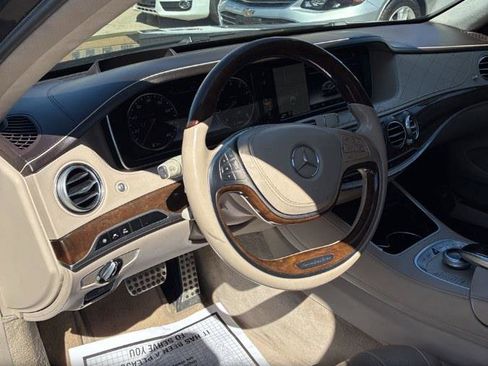 Used 2015 Mercedes-Benz S 550 4MATIC Sedan image 3